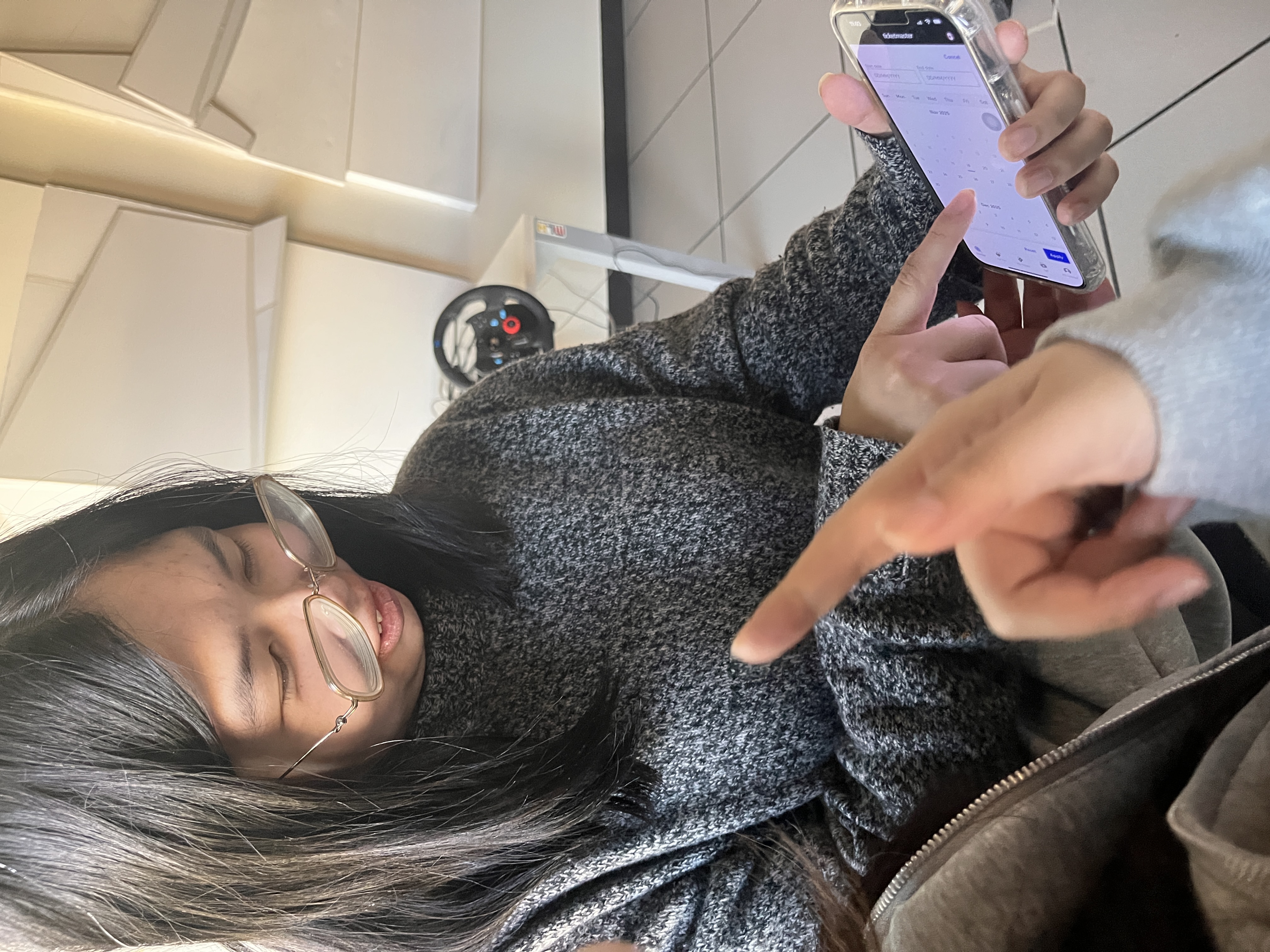 Checking the details of the concert, the order may vary, but it does not affect the subsequent results.